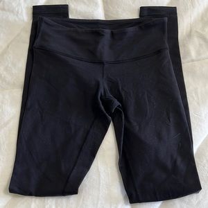 Black Lululemon leggings